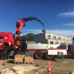 Ny Scania med Palfinger kran skal hejse materialer for byggebranchen